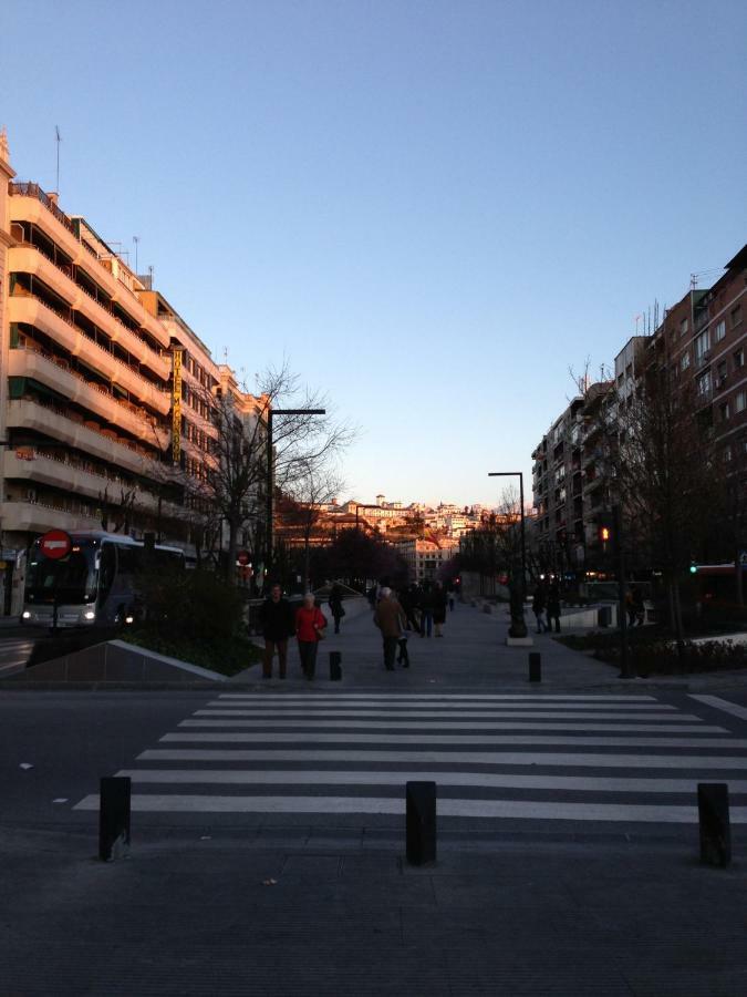 Constitucion Suite Confort D Granada Exterior foto