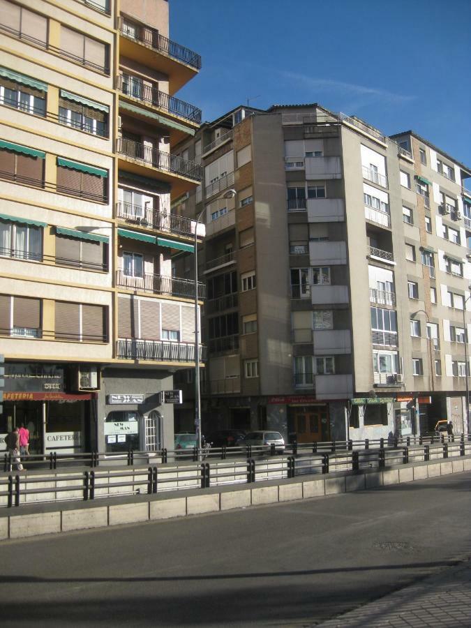Constitucion Suite Confort D Granada Exterior foto