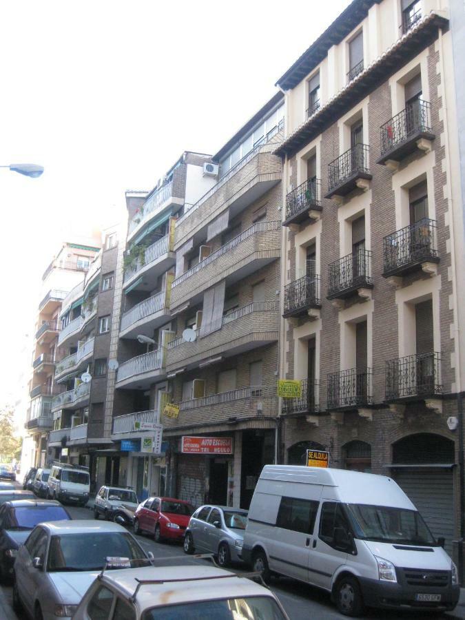 Constitucion Suite Confort D Granada Exterior foto