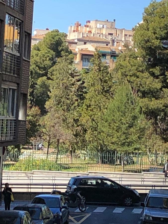 Constitucion Suite Confort D Granada Exterior foto